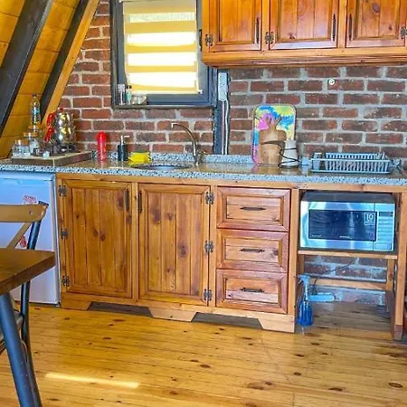 Bungalow With Heated Private Pool In Sapanca *